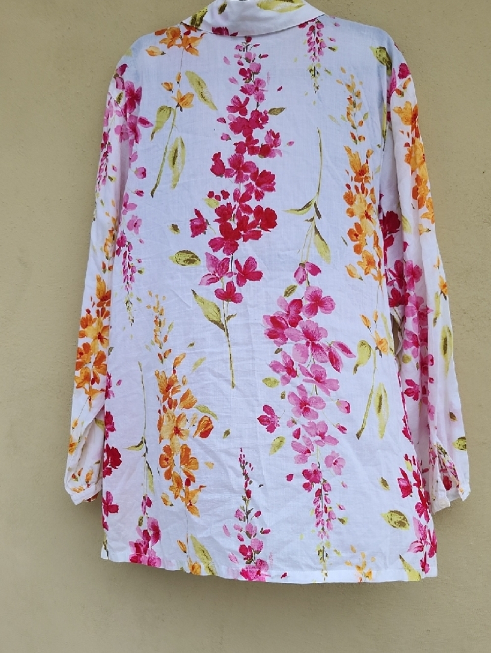 Liz Claiborne Woman Floral Button-Up Blouse in White with Pink & Yellow Blooms - Picture 13 of 13